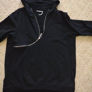 Freddy hoodie with a signature round zipper